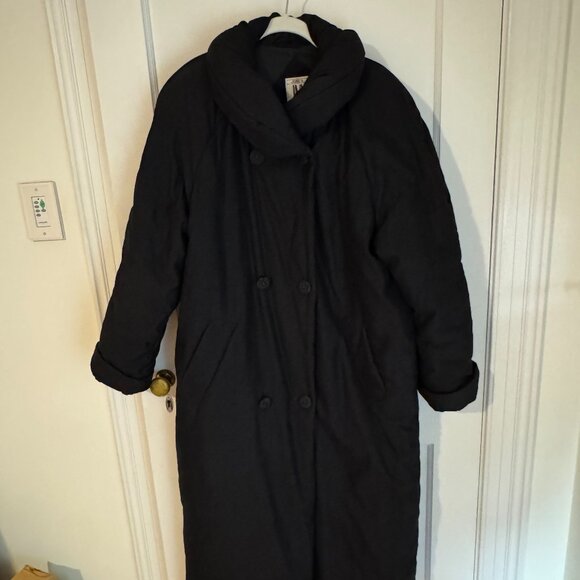 Stylish one-of-a-kind vintage shawl collar black puffer coat from Jones New York - Picture 1 of 15